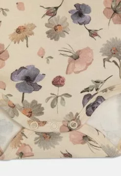 NAME IT Nbfbarbora - Body - Buttercream -Shirt Zacht Verkoop 301e7e2467d94775adcff62825423f47