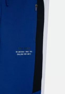 NAME IT Nkmboman Loose Pant - Trainingsbroek - Surf The Web -Shirt Zacht Verkoop 355a453eeba74a79bb8b2be69623b850