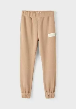 NAME IT Regular Fit - Trainingsbroek - Affogat -Shirt Zacht Verkoop 4867911eae50471ca2f688ab5301993e