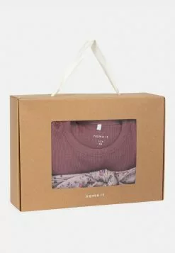 NAME IT Nbflydia Gift Set - Legging - Burnished Lilac 6 NAME IT Nbflydia Gift Set - Legging - Burnished Lilac -Shirt Zacht Verkoop 7c180d29b0c8465d920521942dcc7a4b