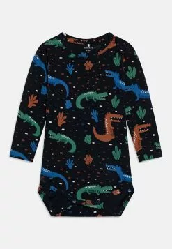 NAME IT Nbmlasse 2 Pack - Body - Dark Sapphire/Fir -Shirt Zacht Verkoop d7c2d2db29ec4fb0a8b68ff5fff87e4f