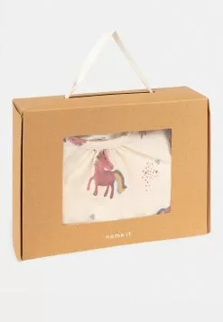 NAME IT Nbftanna Gift Set - Legging - Buttercream -Shirt Zacht Verkoop f3847246c14c411994300857a8f4970b